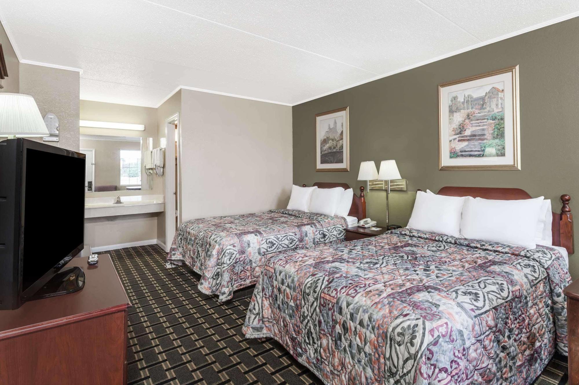 Days Inn By Wyndham Lenoir City Eksteriør bilde